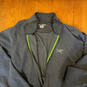 Arc’teryx zip up fleece liner